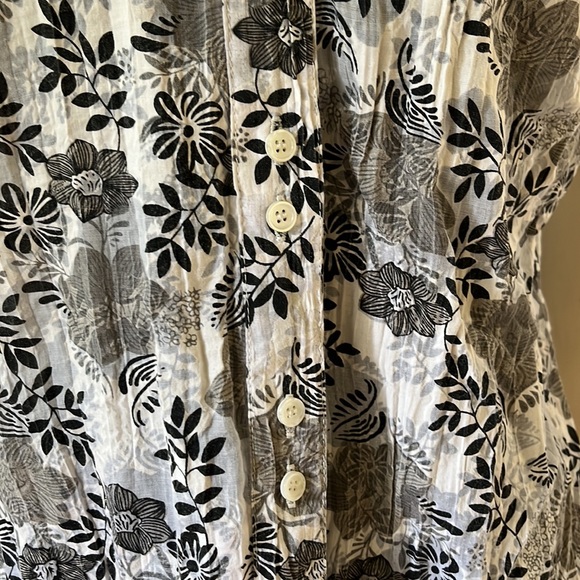 ❤️3/$15❤️ Fred David Petite blouse - Picture 3 of 9